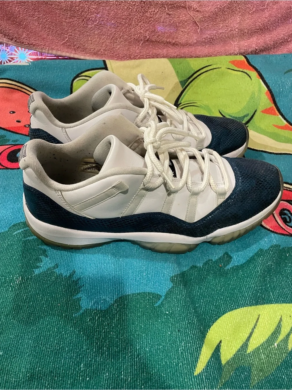 Jordan 11 low Snakeskin